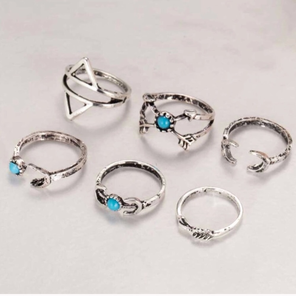 1 SET LEFT!! NWT boho midi rings with turquoise - Picture 3 of 4